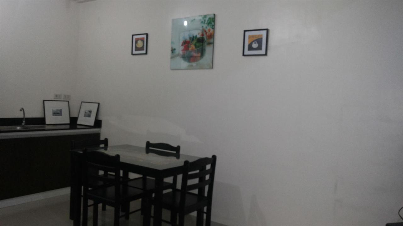 Kassel Del Amor Transit Airport Lodge Paranaque City 外观 照片