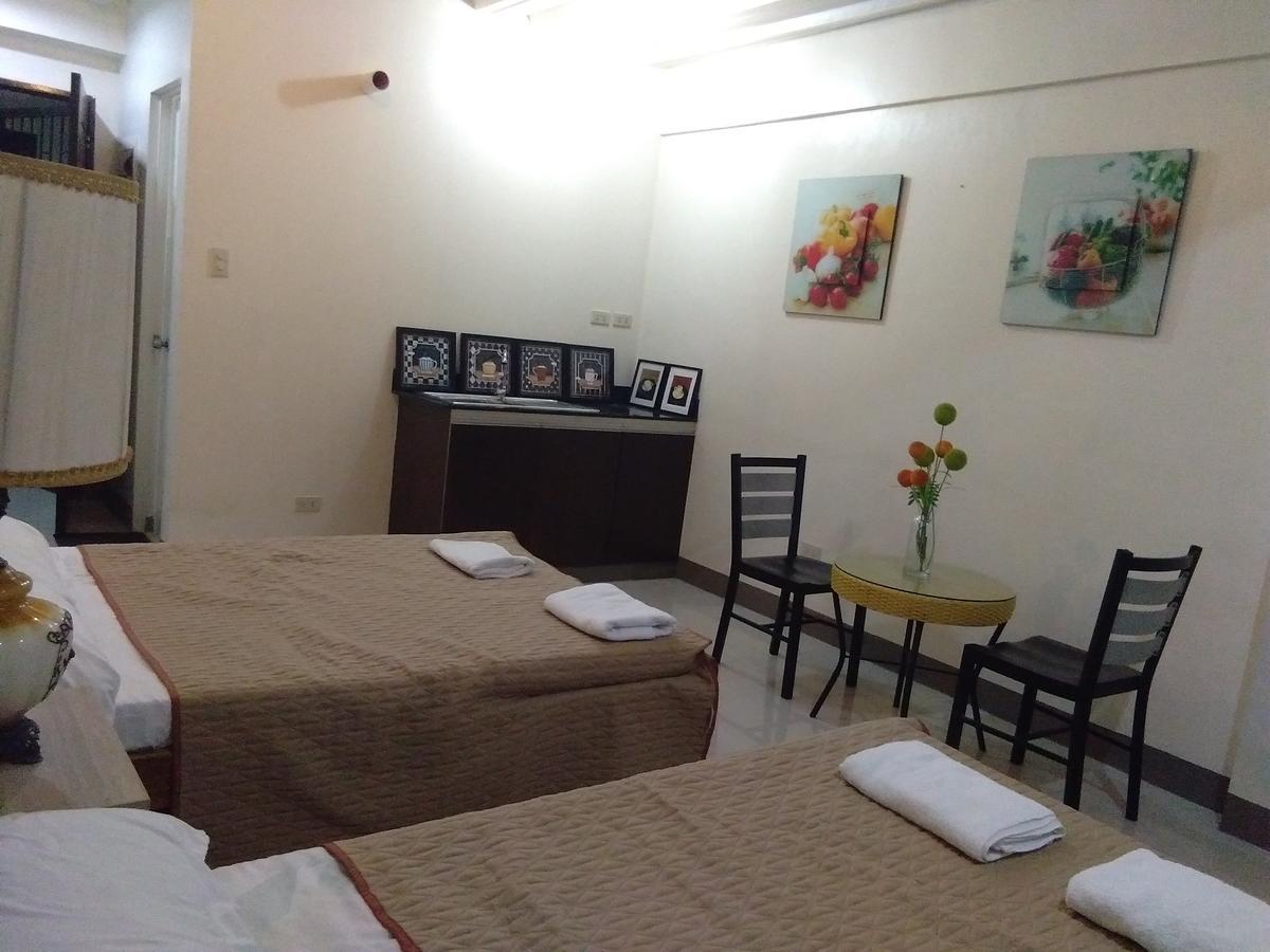 Kassel Del Amor Transit Airport Lodge Paranaque City 外观 照片