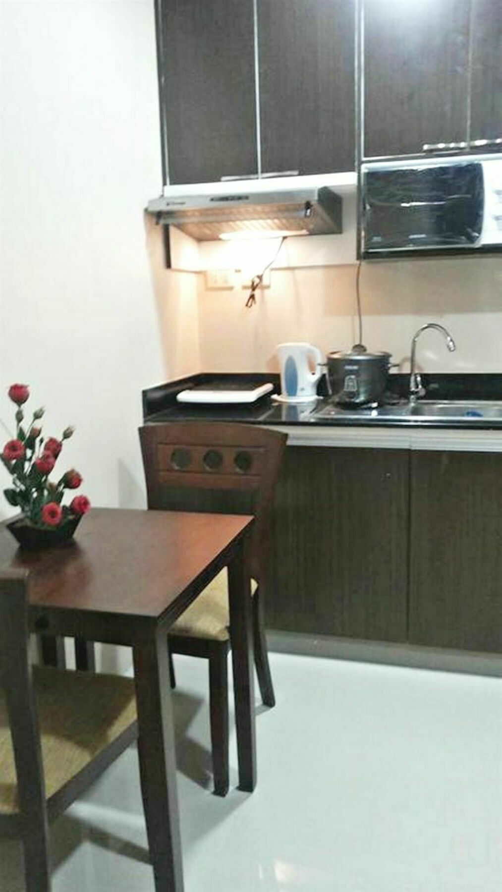 Kassel Del Amor Transit Airport Lodge Paranaque City 外观 照片